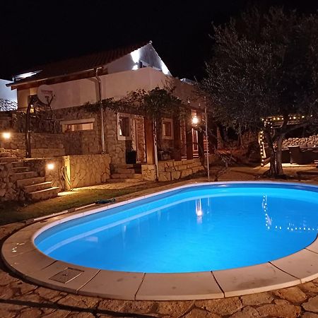 פונאנט Holiday House Pulina מראה חיצוני תמונה