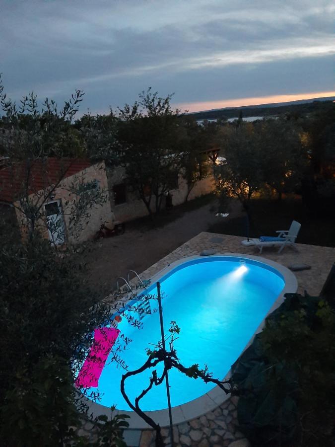 פונאנט Holiday House Pulina מראה חיצוני תמונה
