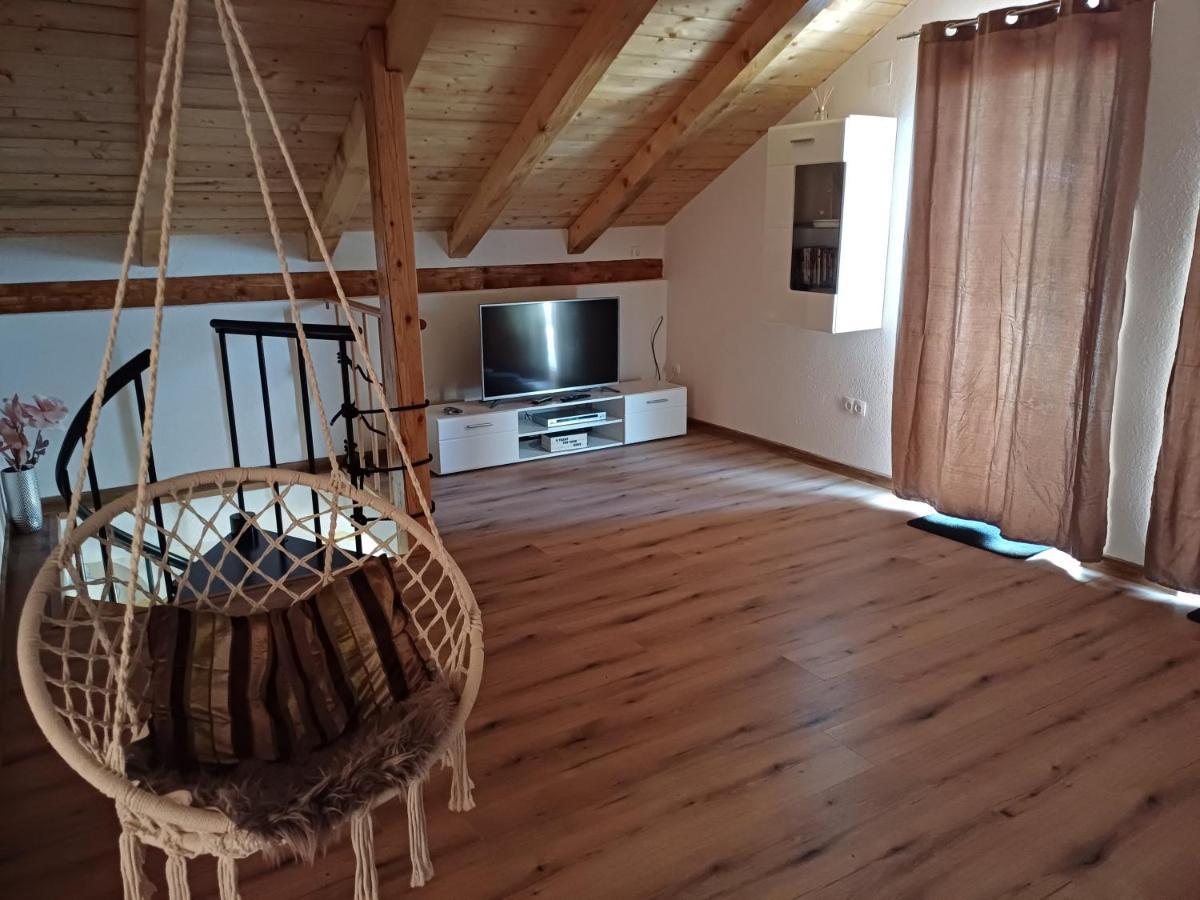 פונאנט Holiday House Pulina מראה חיצוני תמונה