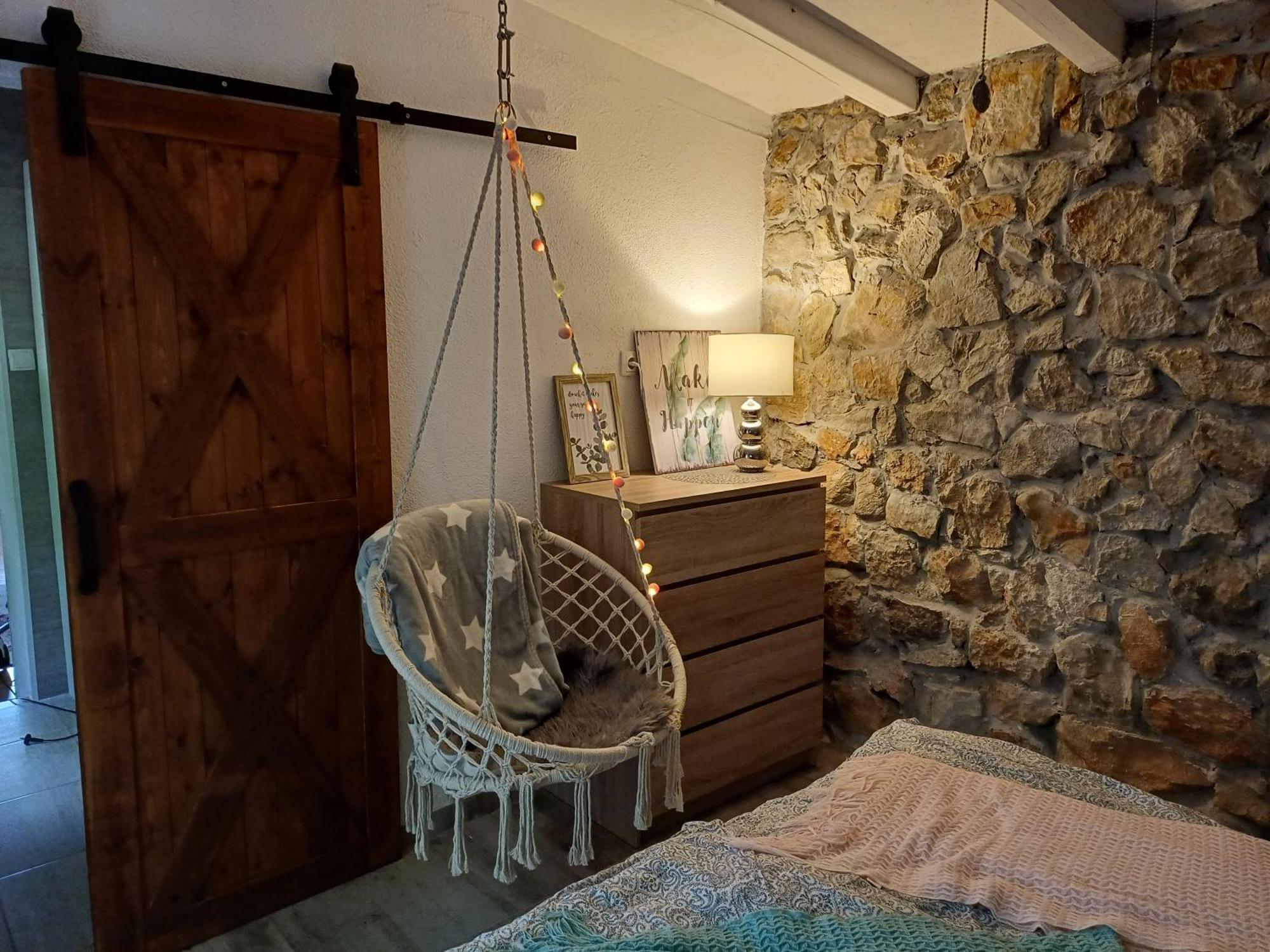 פונאנט Holiday House Pulina מראה חיצוני תמונה