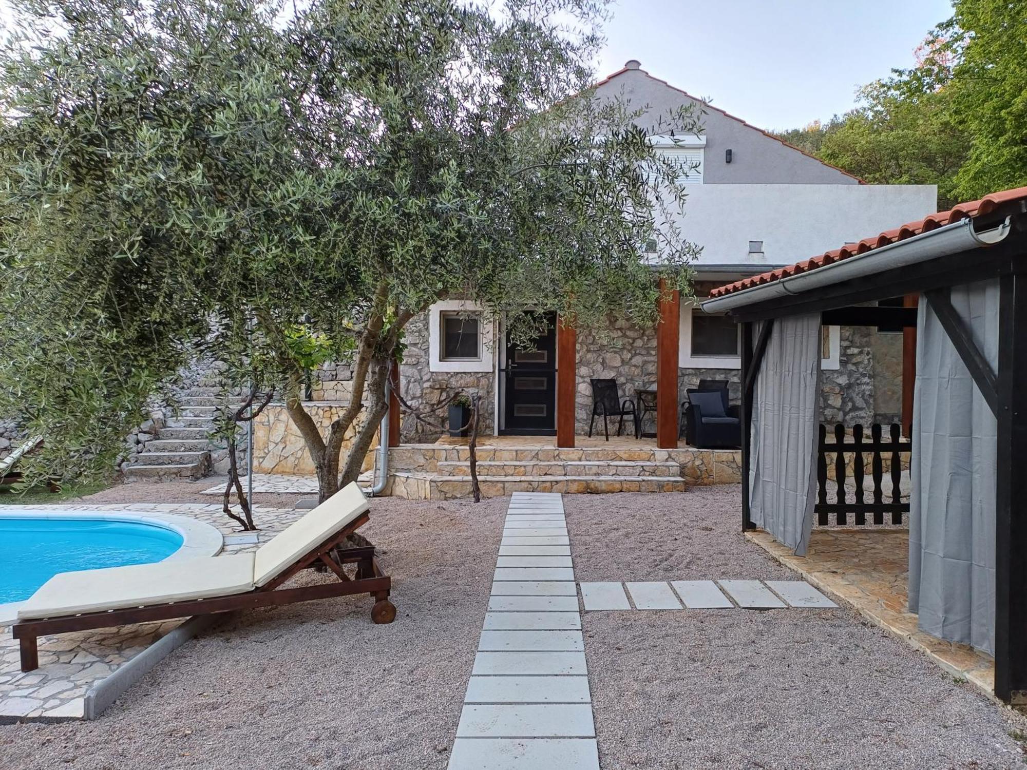 הוילה פונאנט Holiday House Pulina מראה חיצוני תמונה