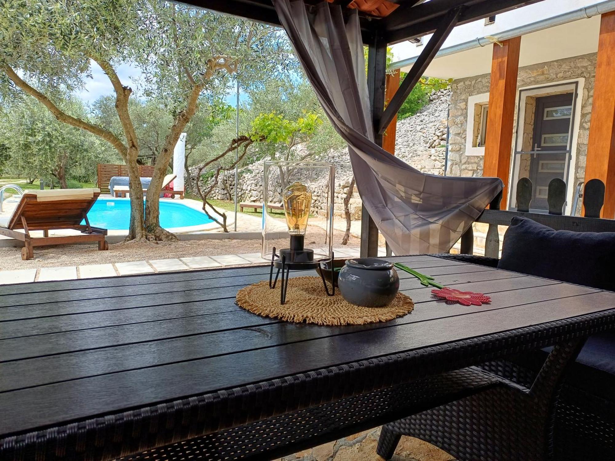 פונאנט Holiday House Pulina מראה חיצוני תמונה